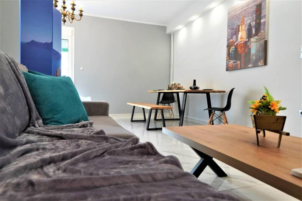 Athens Central 3Bd Apartment Next To Metro Luxury Atenas Exterior foto