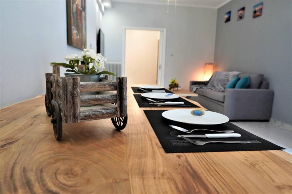 Athens Central 3Bd Apartment Next To Metro Luxury Atenas Exterior foto