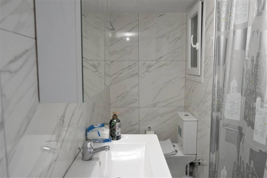 Athens Central 3Bd Apartment Next To Metro Luxury Atenas Exterior foto
