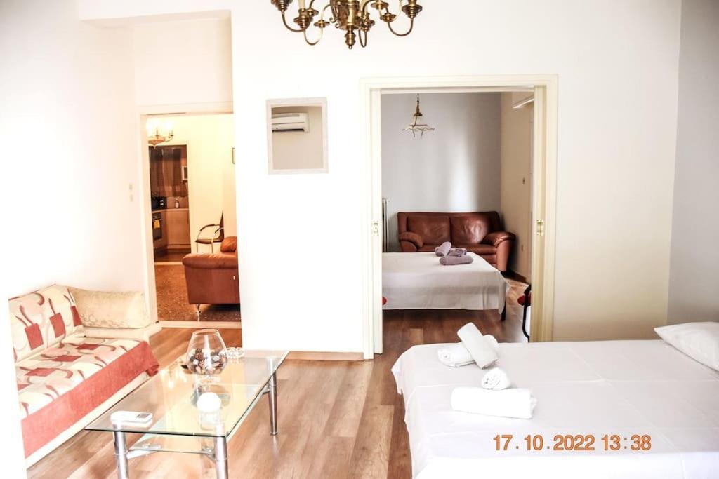 Athens Central 3Bd Apartment Next To Metro Luxury Atenas Exterior foto
